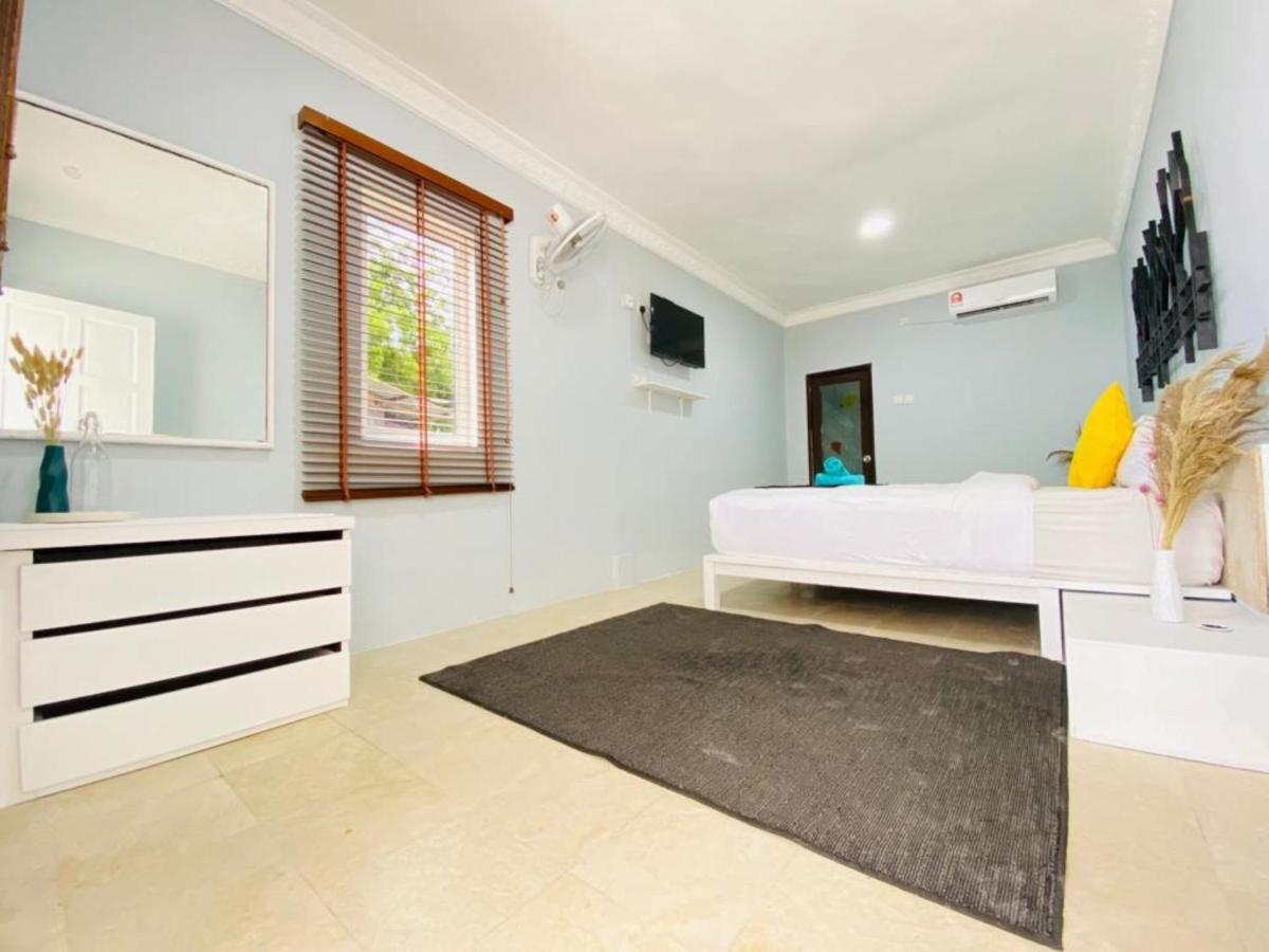 Fat Mermaid Guesthouse Pantai Cenang  Exteriér fotografie