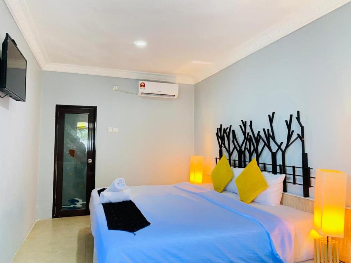 Fat Mermaid Guesthouse Pantai Cenang  Exteriér fotografie